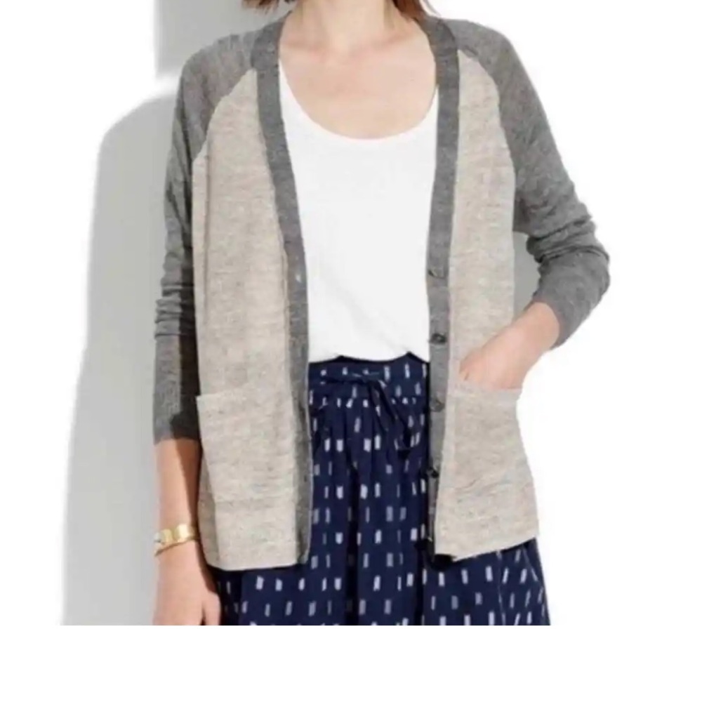 100% Linen color block cardigan madewell size small with metal buttons